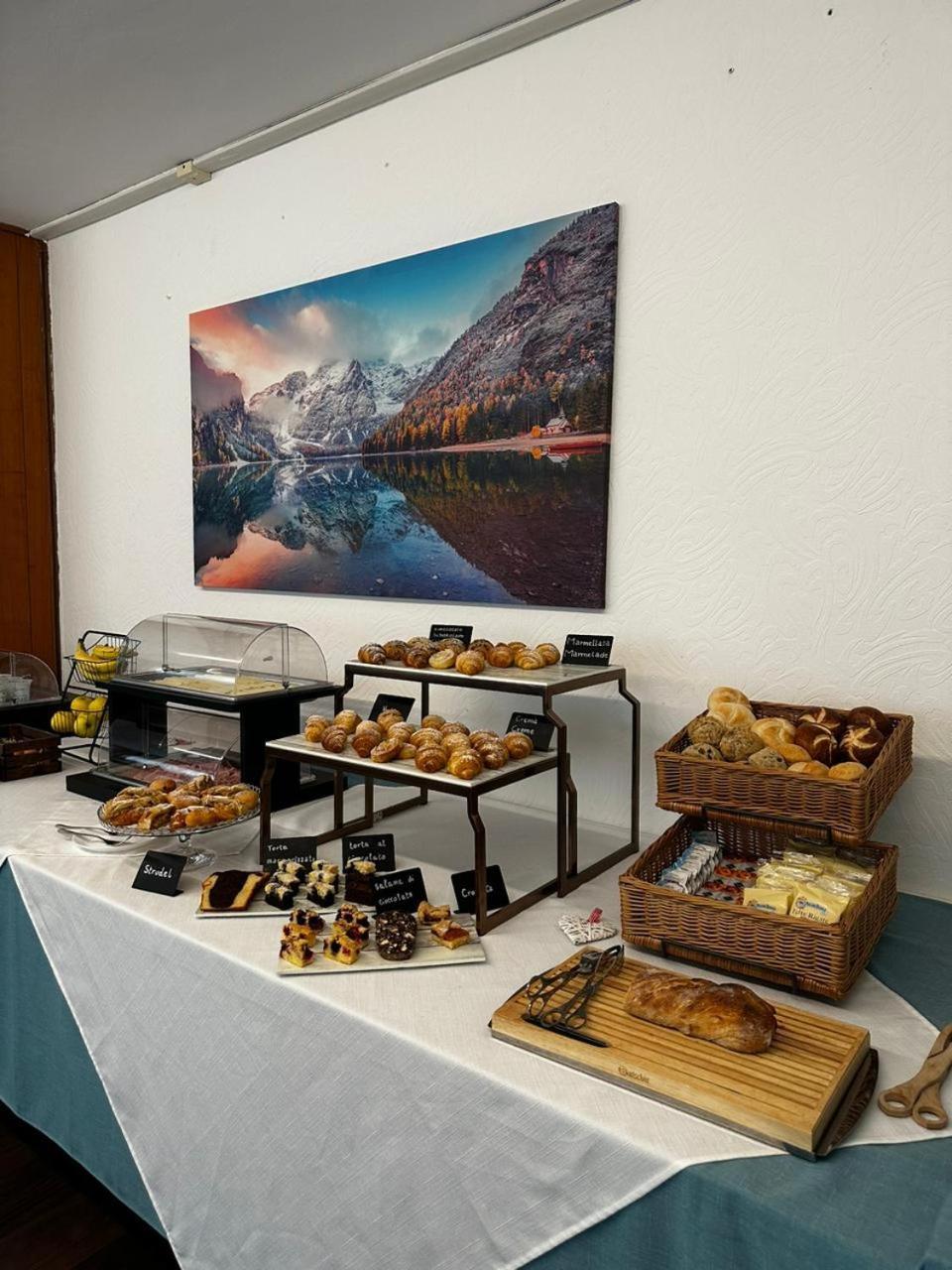 Hotel Asterix Bolzano Eksteriør bilde